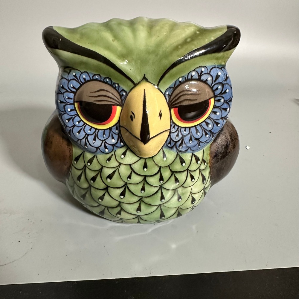 Artisan Mayan-Ke Guatemala Hand Painted Ceramic Owl Figurine Green Blue 6x6x6